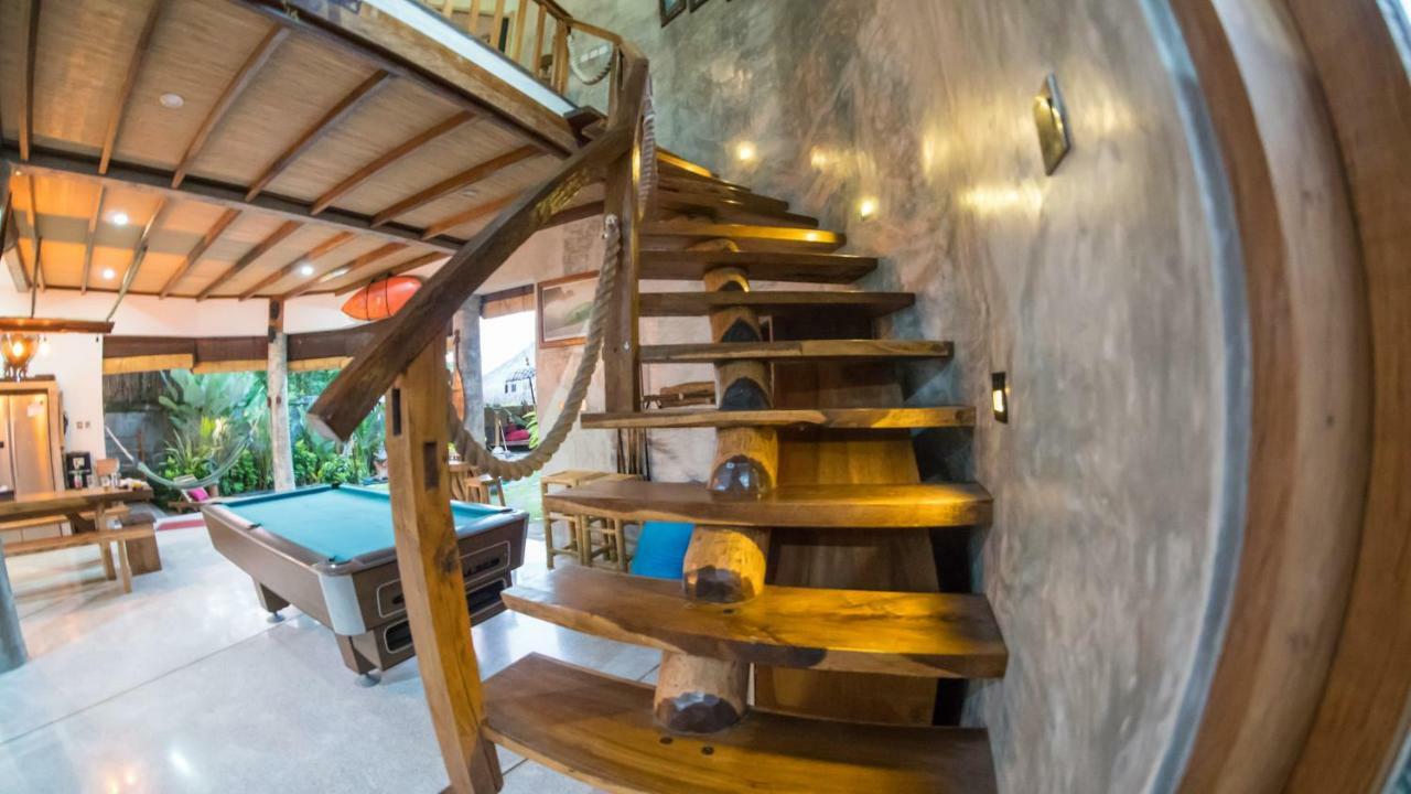 Bukit Surf Villa