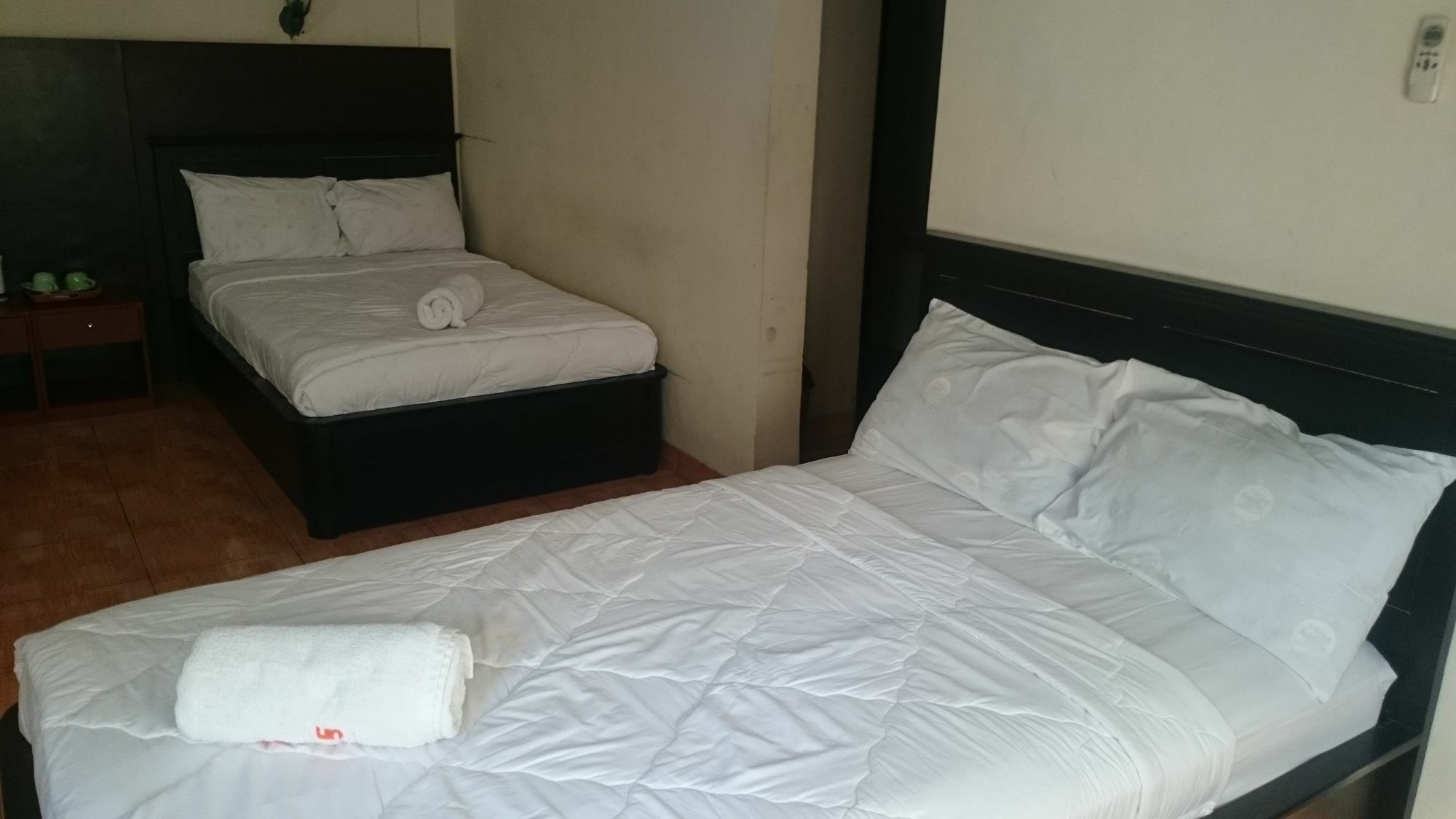 Agus Wisma tamu
