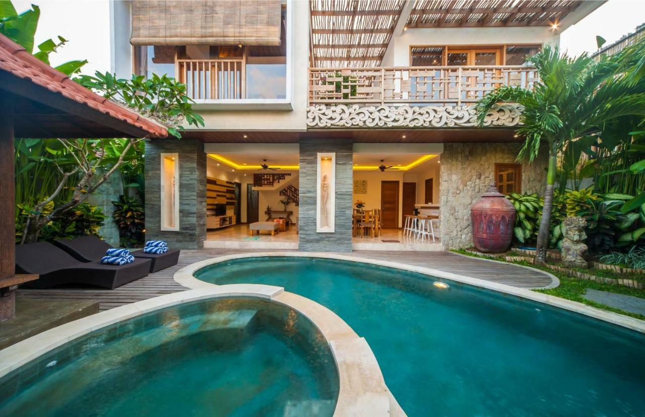 Suzuki 2 Villa Seminyak (Bali)
