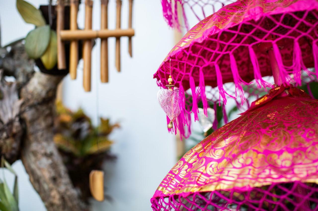 Masbro Art * Seminyak (Bali)