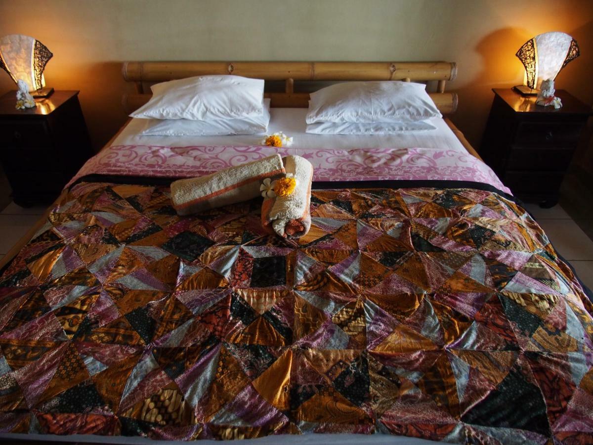 Waenis Sunset View And Restaurant, Amed, Bali Guest house *