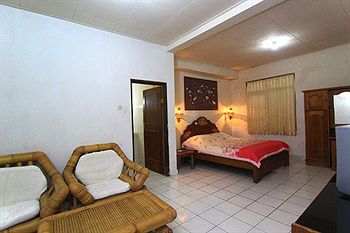 Dewa Bharata Resort 3*