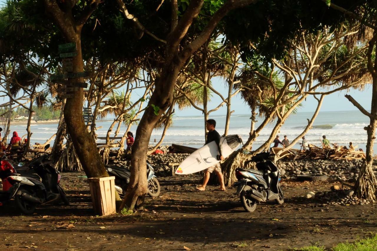 Guest house The Nyamo Surf & 2*