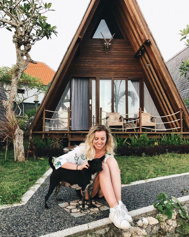 Batan Sabo & Co Guest house Toyapakeh