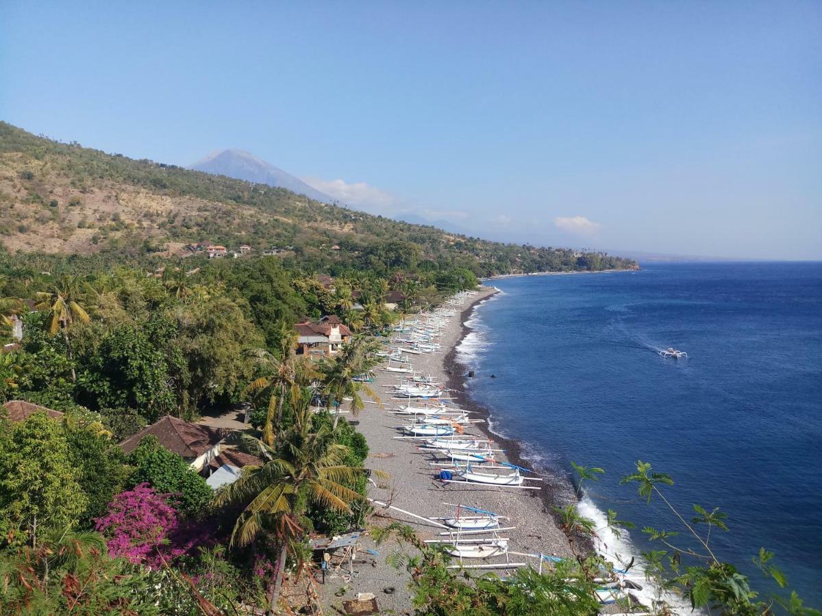Guest house Waenis Sunset View And Restaurant, Amed, Bali *