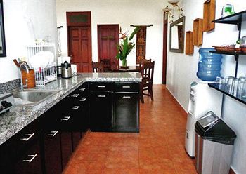 Marlee Apartment