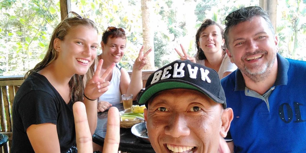 Esa Di Kubu Homestay Singaraja (Bali)