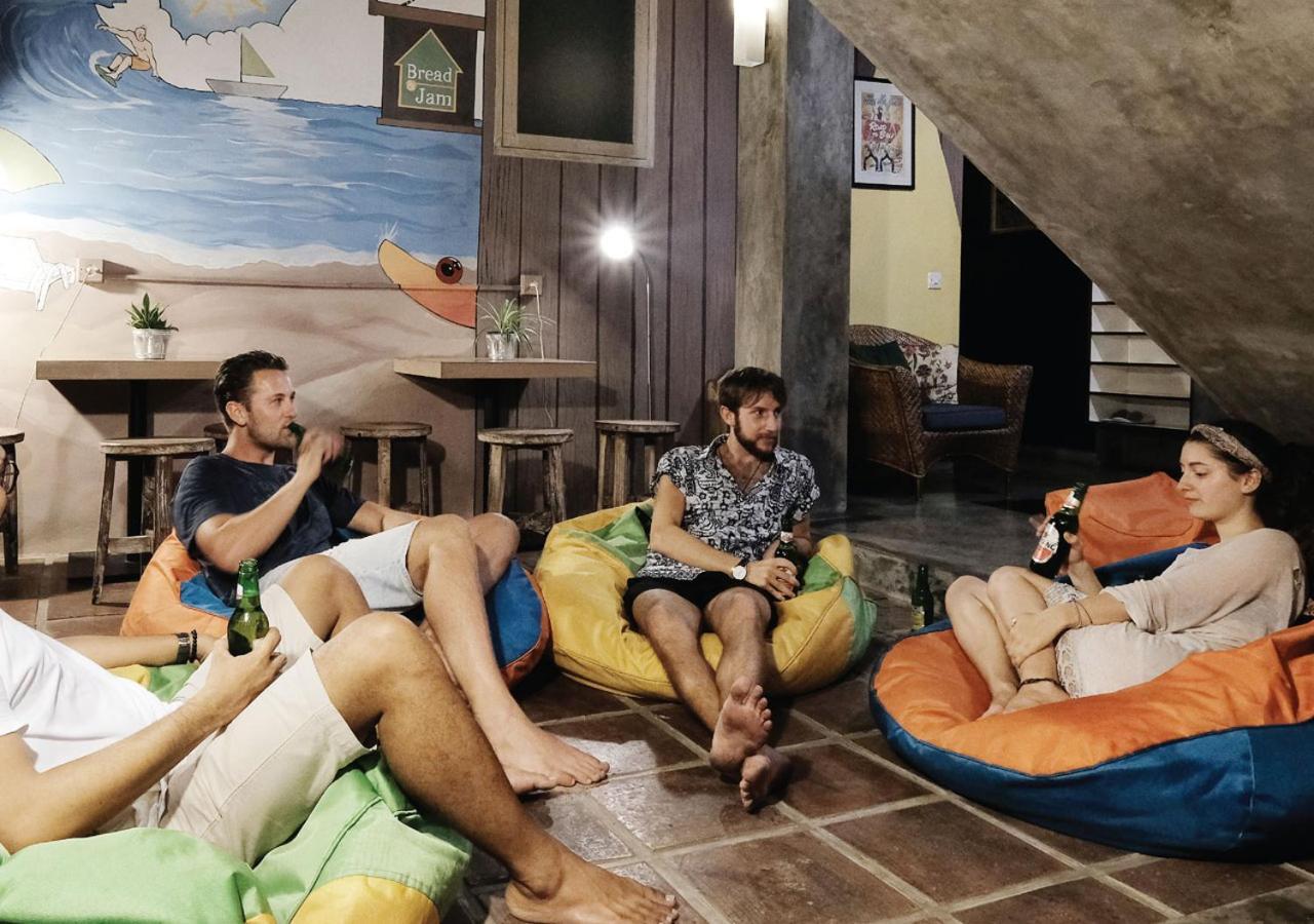 Bread And Jam Hostel Kuta (Bali)