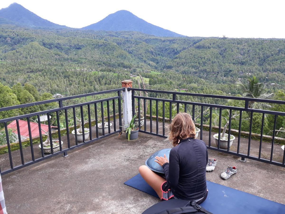 One And Warung Homestay