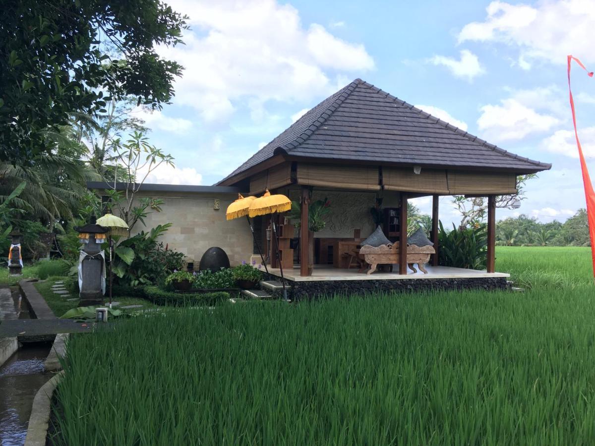 Puri Raya Villa