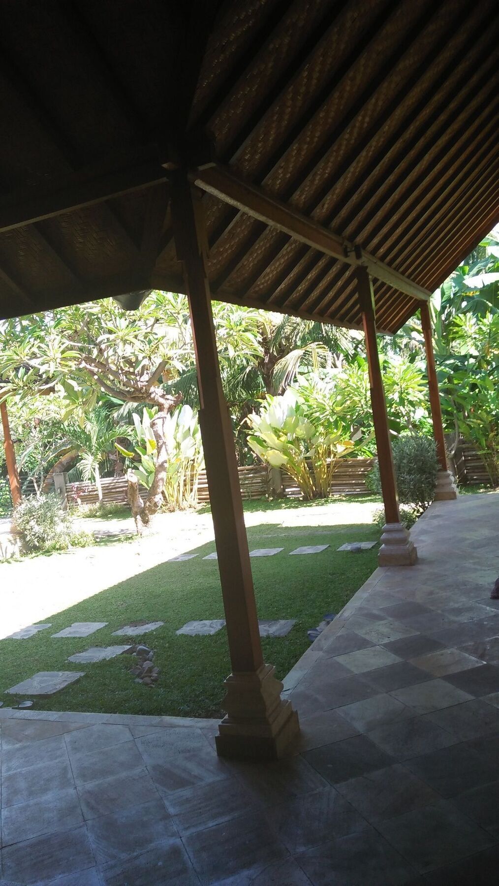 Memes House Backpacker Tempat Tidur & Sarapan Buleleng (Bali)