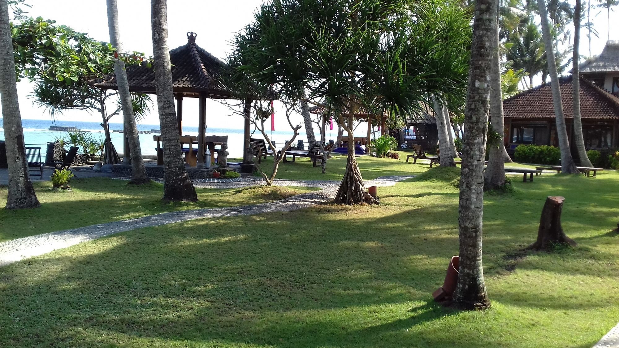 Amarta Beach Candi Dasa (Bali)