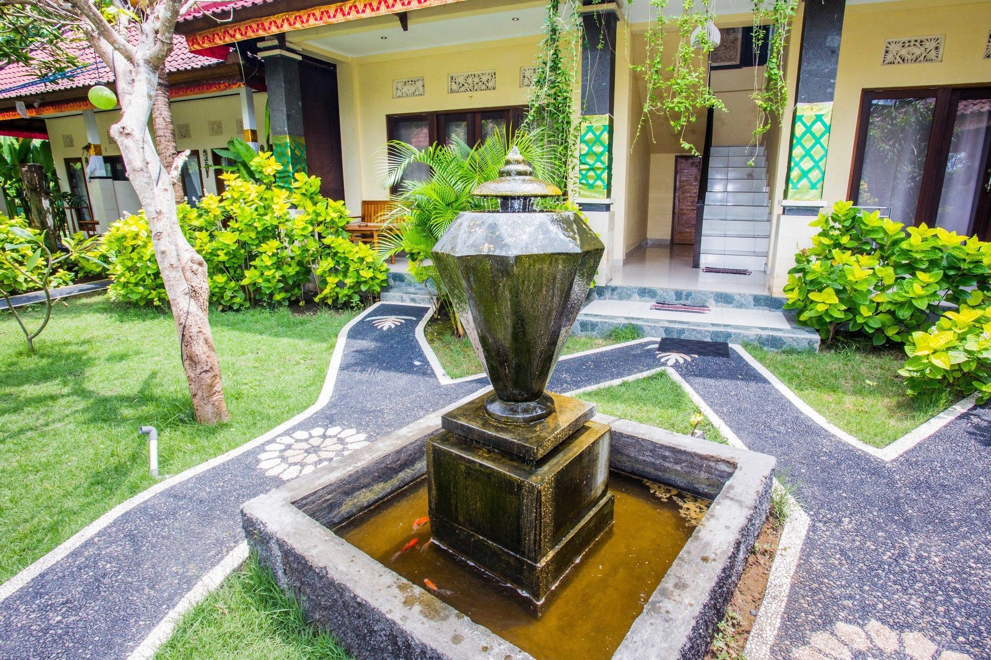 Guest house Taos House Nusa