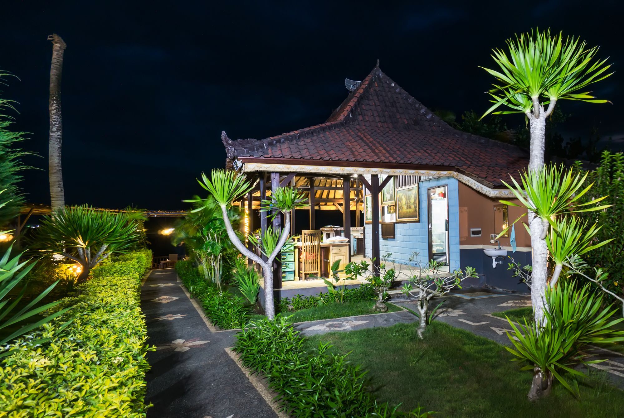 Laguna Reef Huts Holiday park