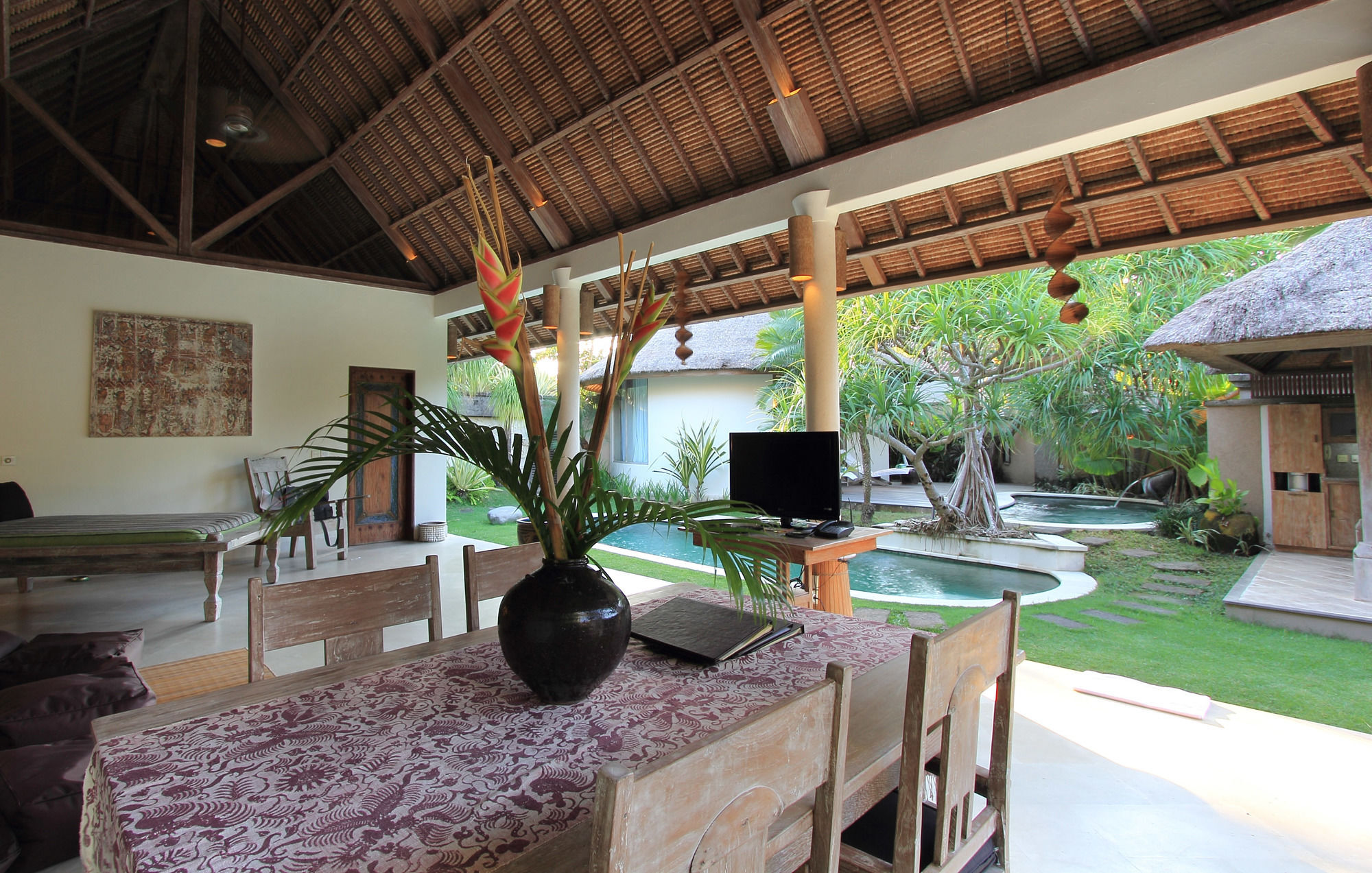 Tirta Naga Bali Villa Seminyak (Bali)