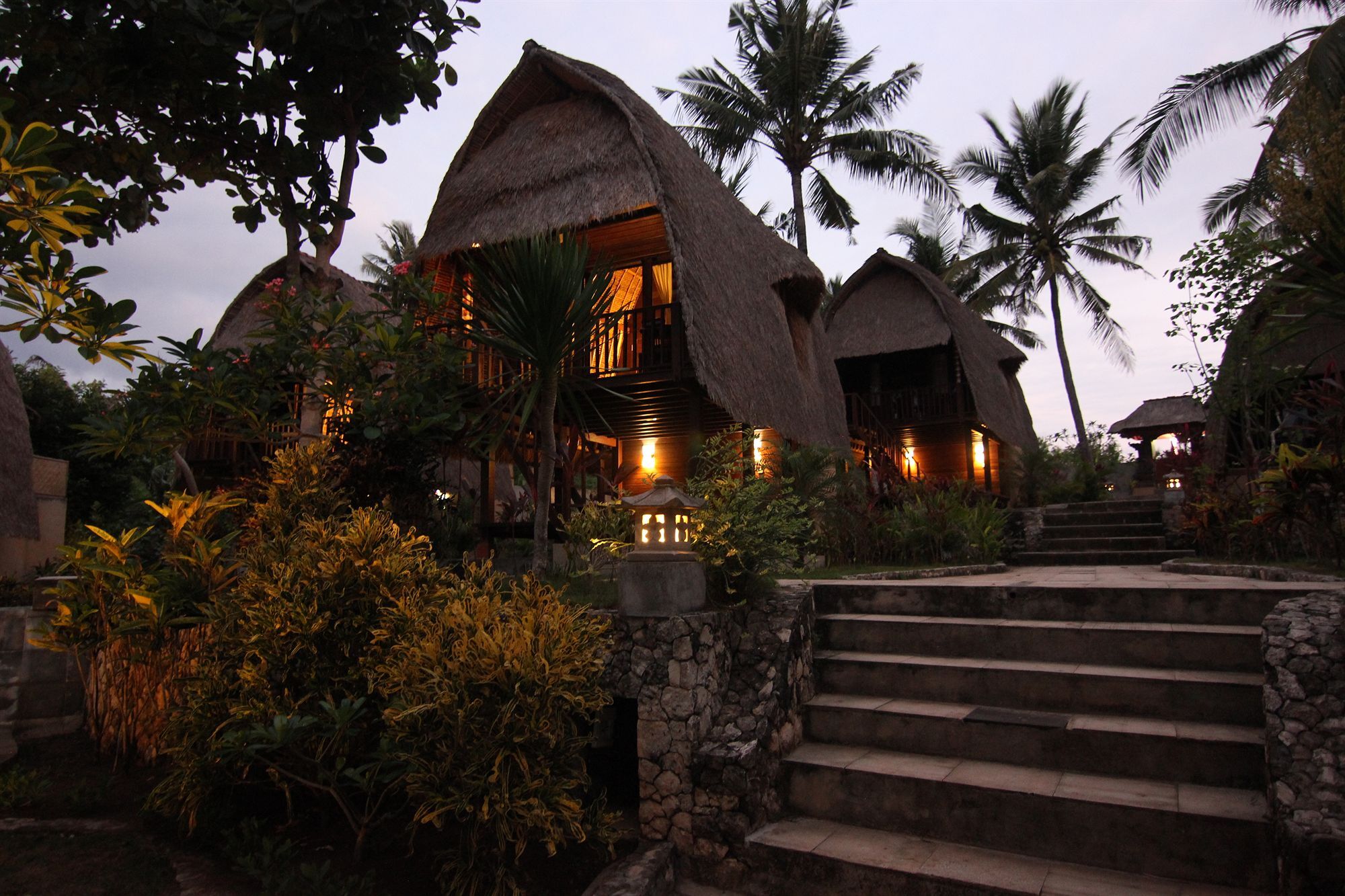 Secret Point Huts 3*