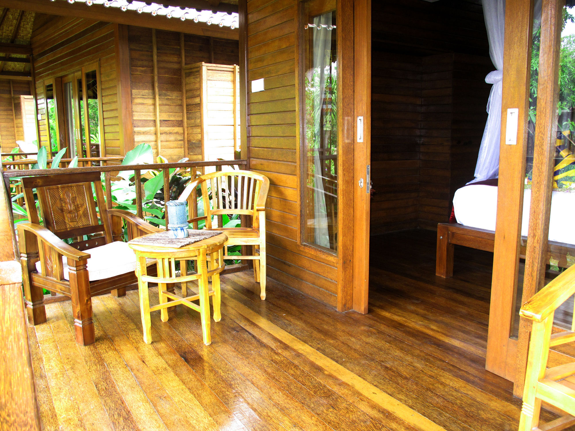 Dimas Huts 3* Nusa Lembongan (Bali)