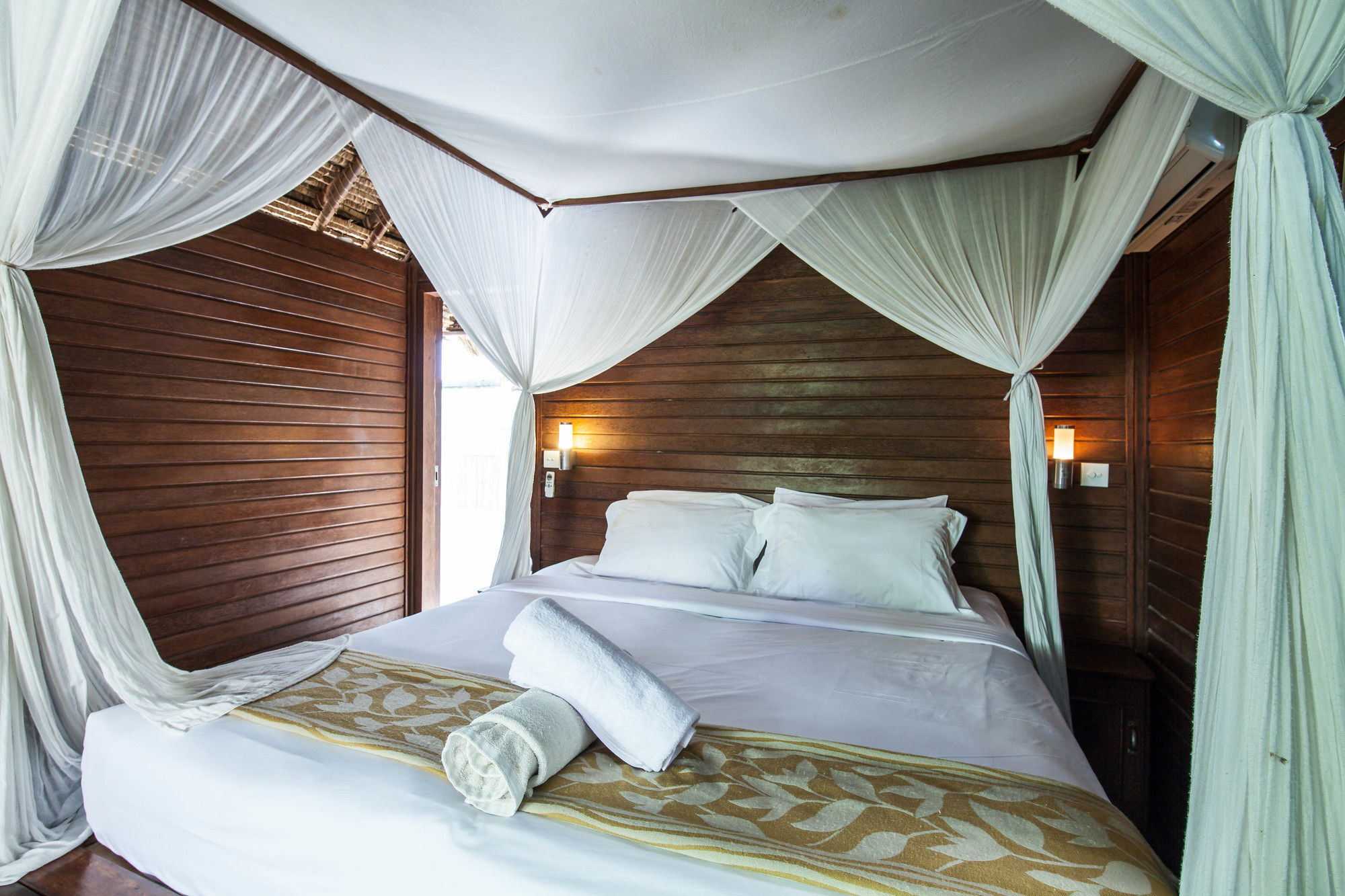 The Nichos And Holiday park 3*