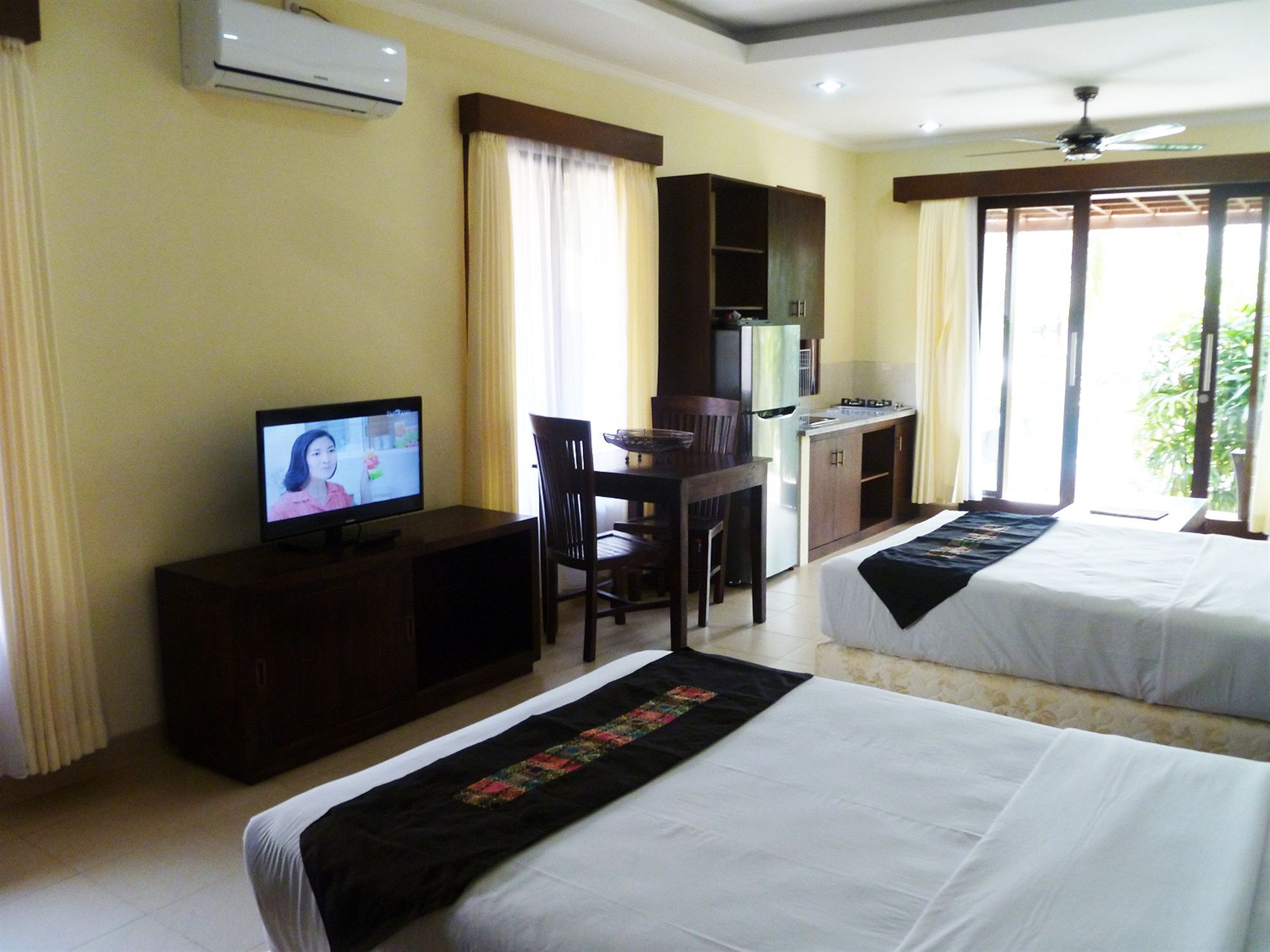 Medewi Bay Retreat Holiday park Pulukan
