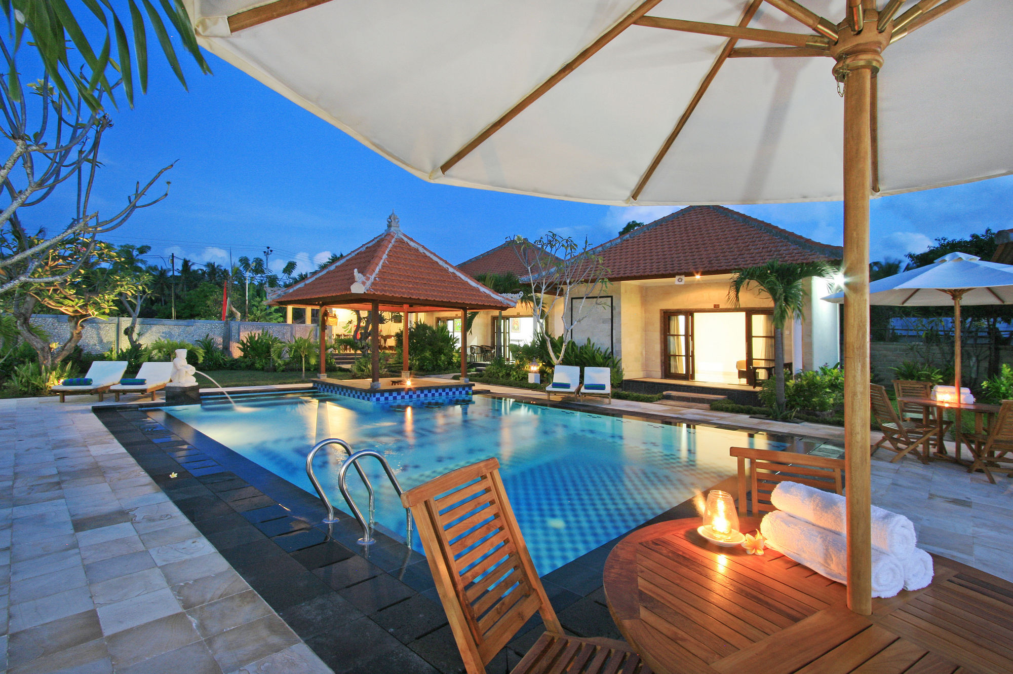 Jenggala Holiday park 3*