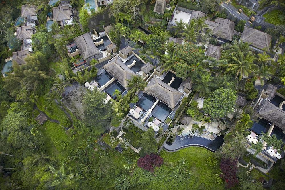 The Royal Pita Maha Resort 5*