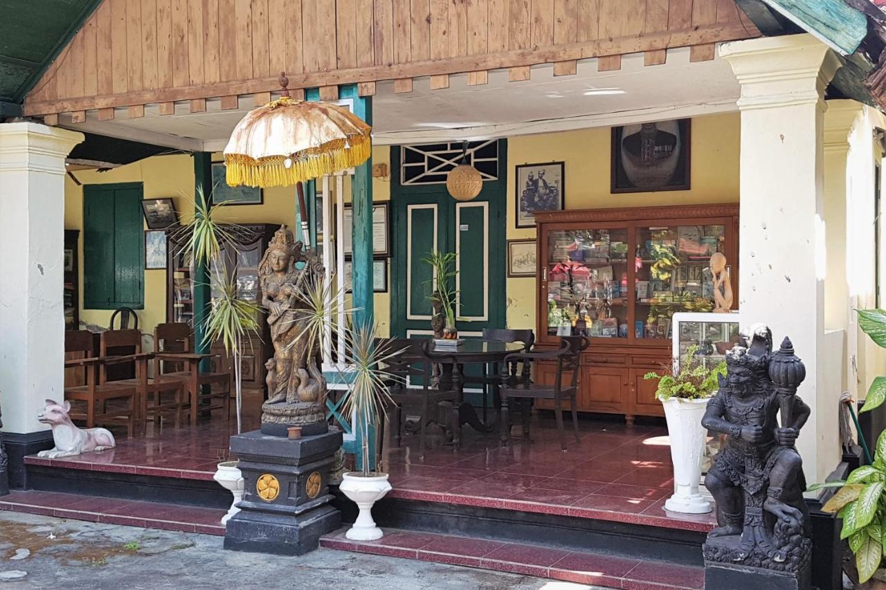 Resort Mayo Umeanyar