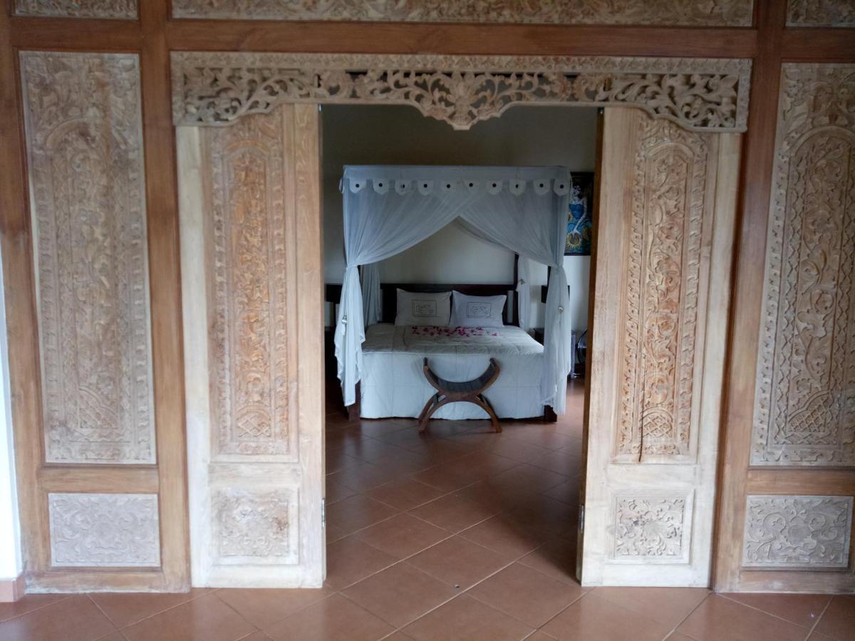 Villa Elina