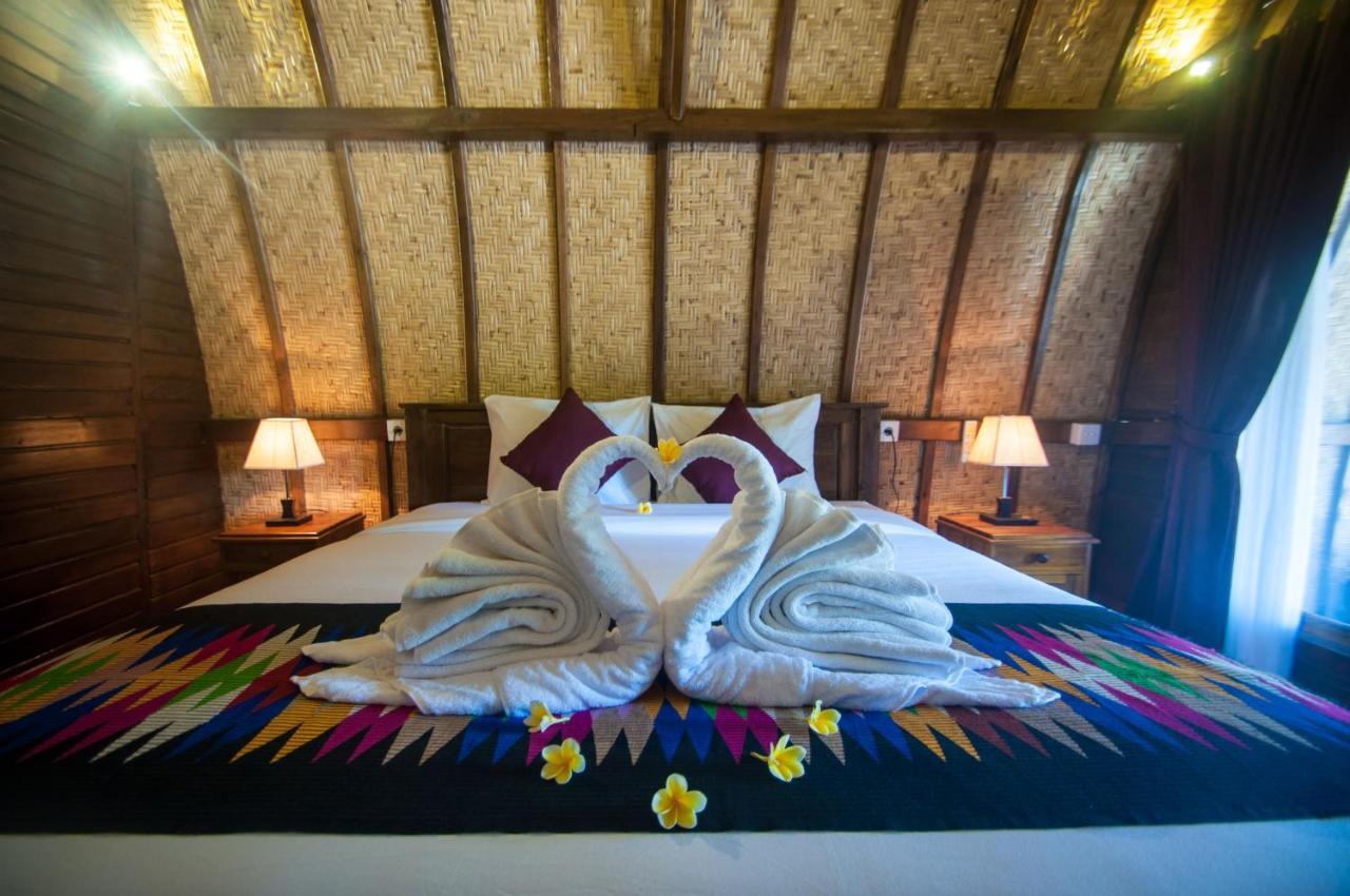 Jona Holiday park 4*