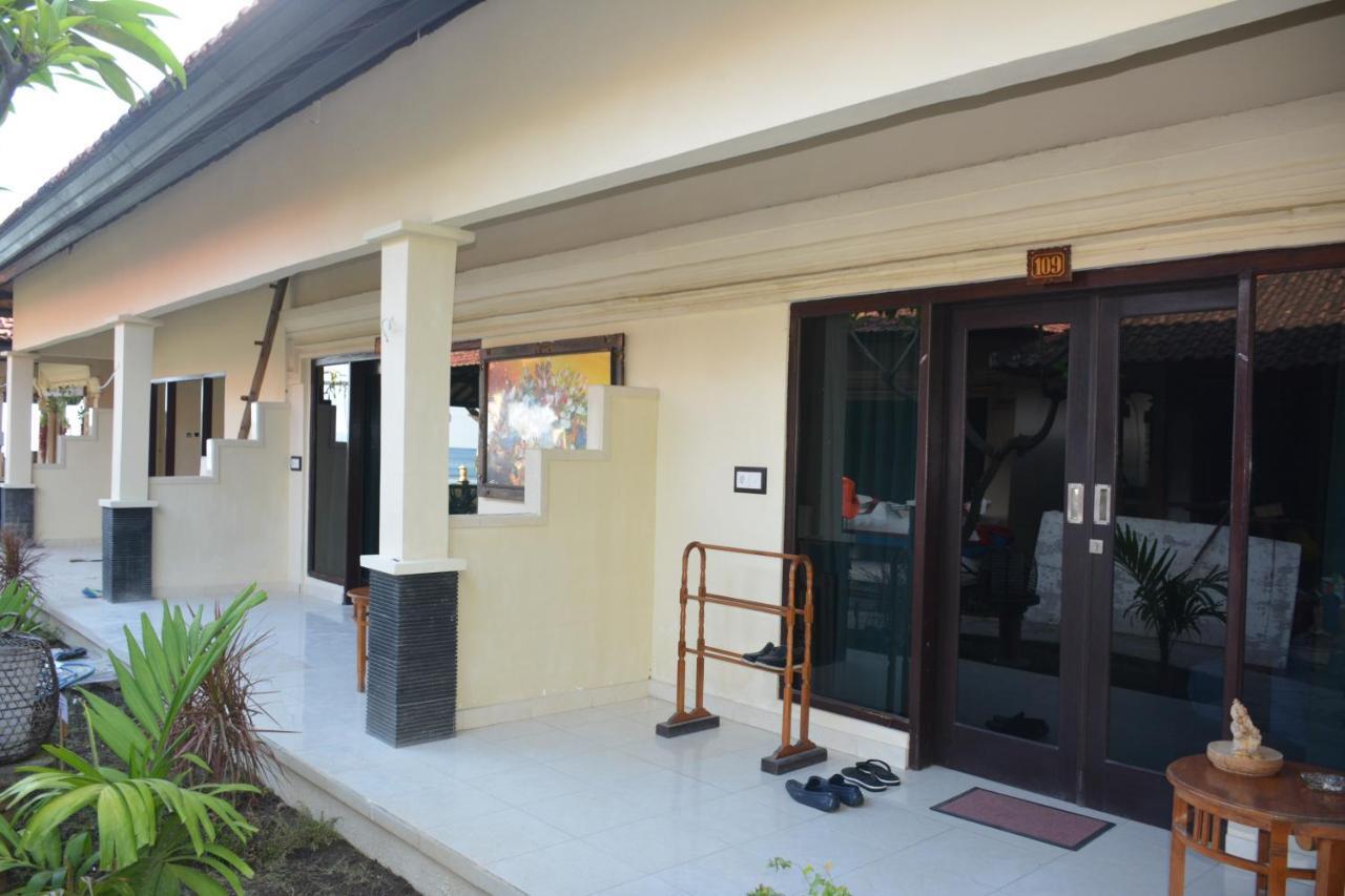 Segara Wangi Candi Dasa (Bali)