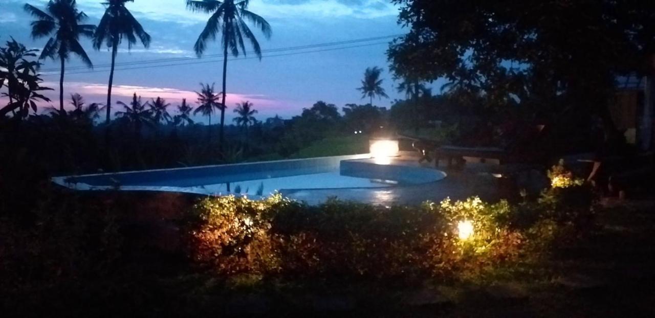 Lafyu Bali Holiday park Singaraja (Bali)