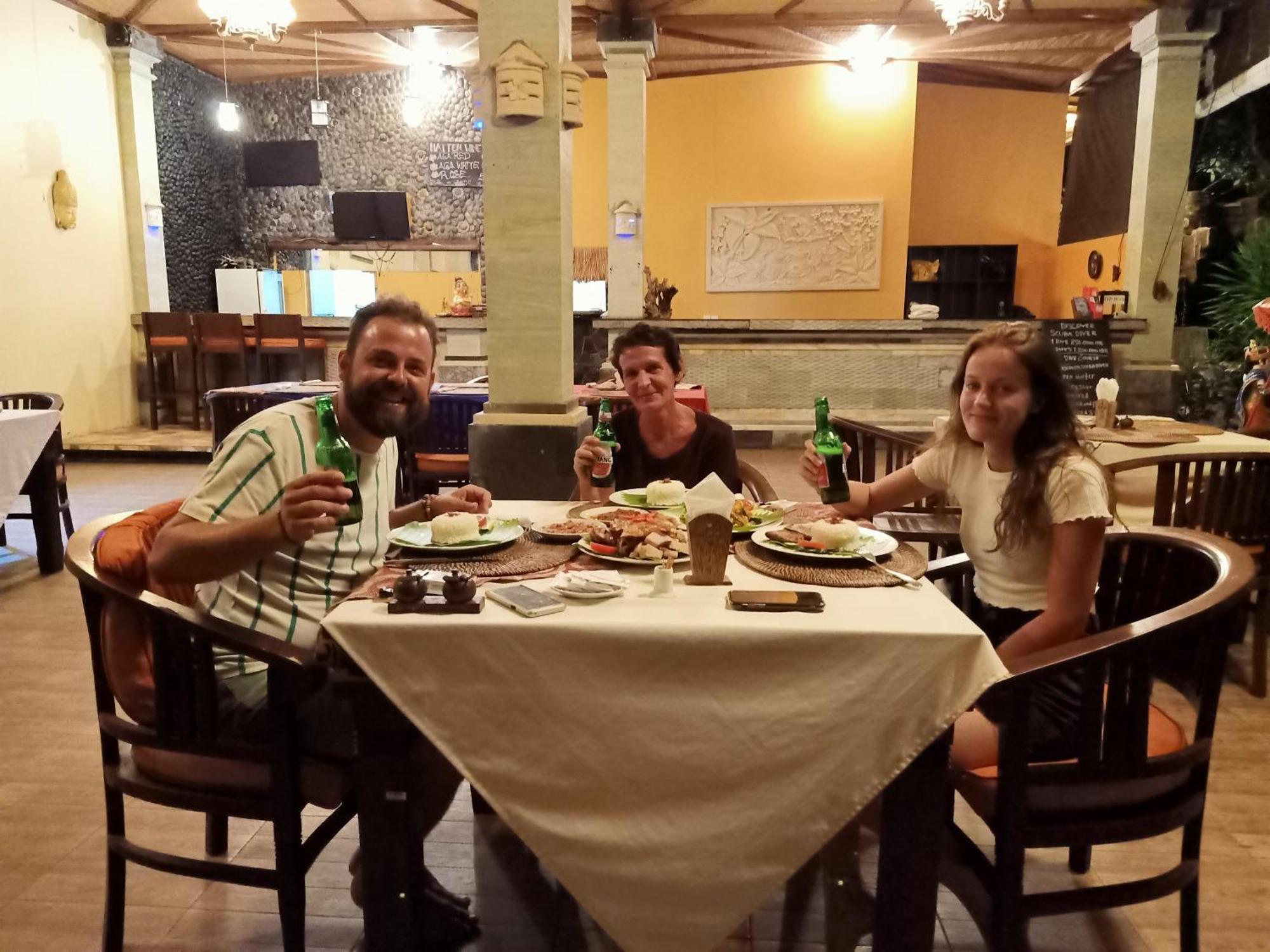 Bahay bakasyunan Bali Bhuana *