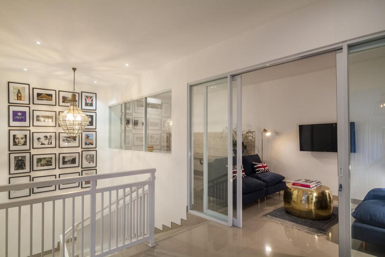 Guest house The London Residences Boutique 3*