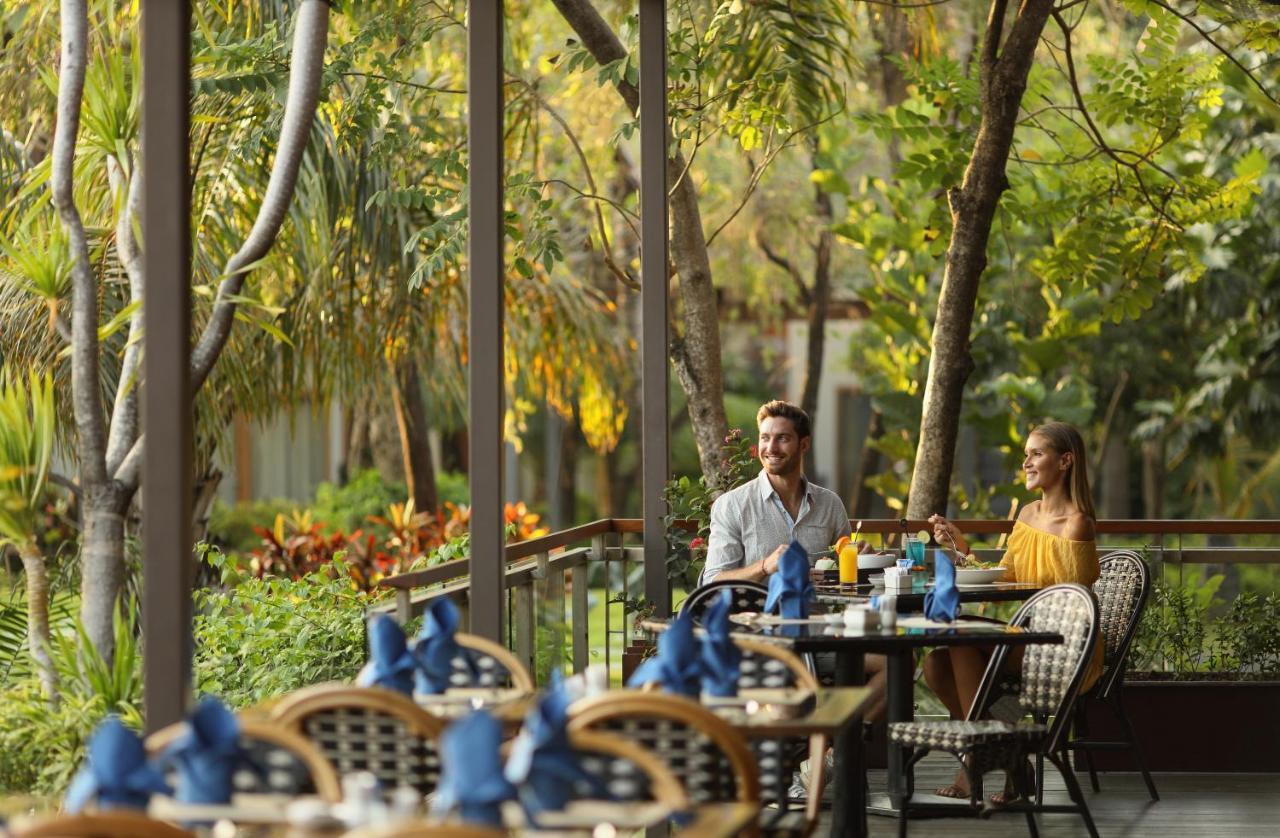 Padma Resor 5*