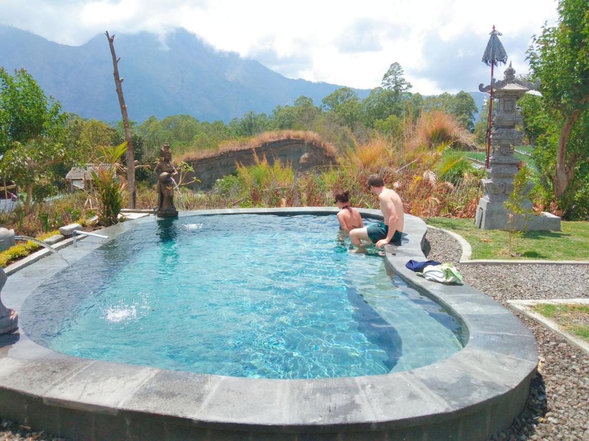 Batur Pyramid Guest house