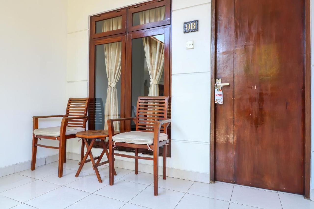 Hotel Vaccinated Staff - Oyo 1741 Komala Indah Cottages