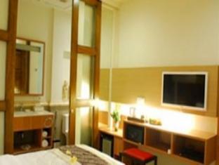 Alron Kuta Hotel
