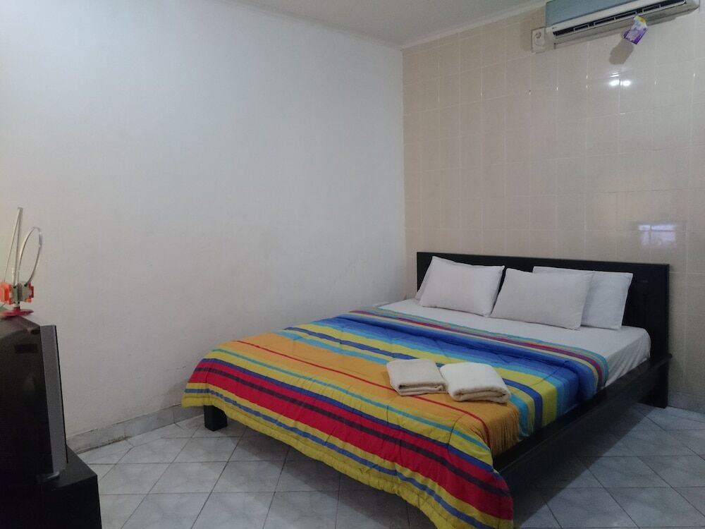 Hotel Sapta Petala *