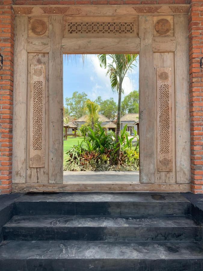 Village Bali 4*
