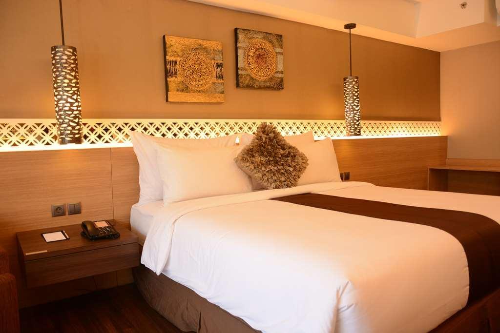 Ramada By Wyndham Bali Sunset Road Kuta Hotel Seminyak (Bali)