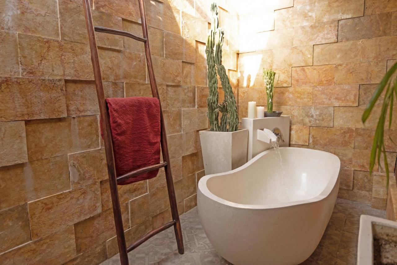 Homayoon Private Villa