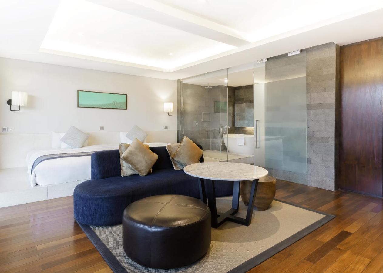 Hotel By Watermark And 4*