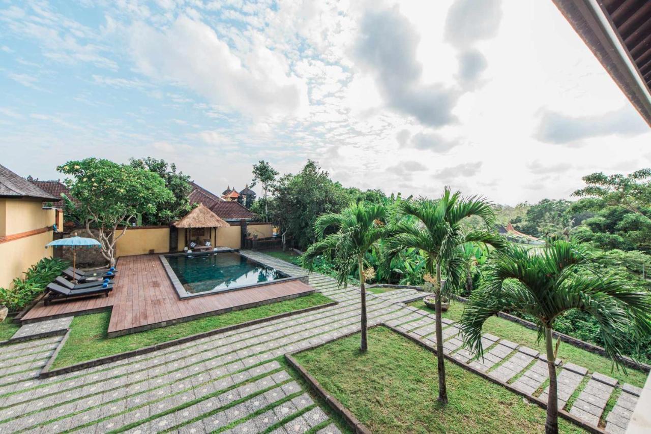 Mimpi Manis Villa