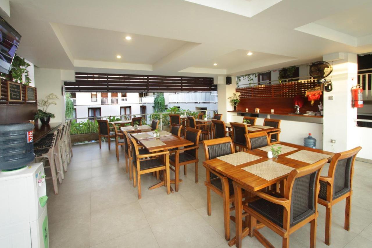 The Legian Sunset Seminyak (Bali)