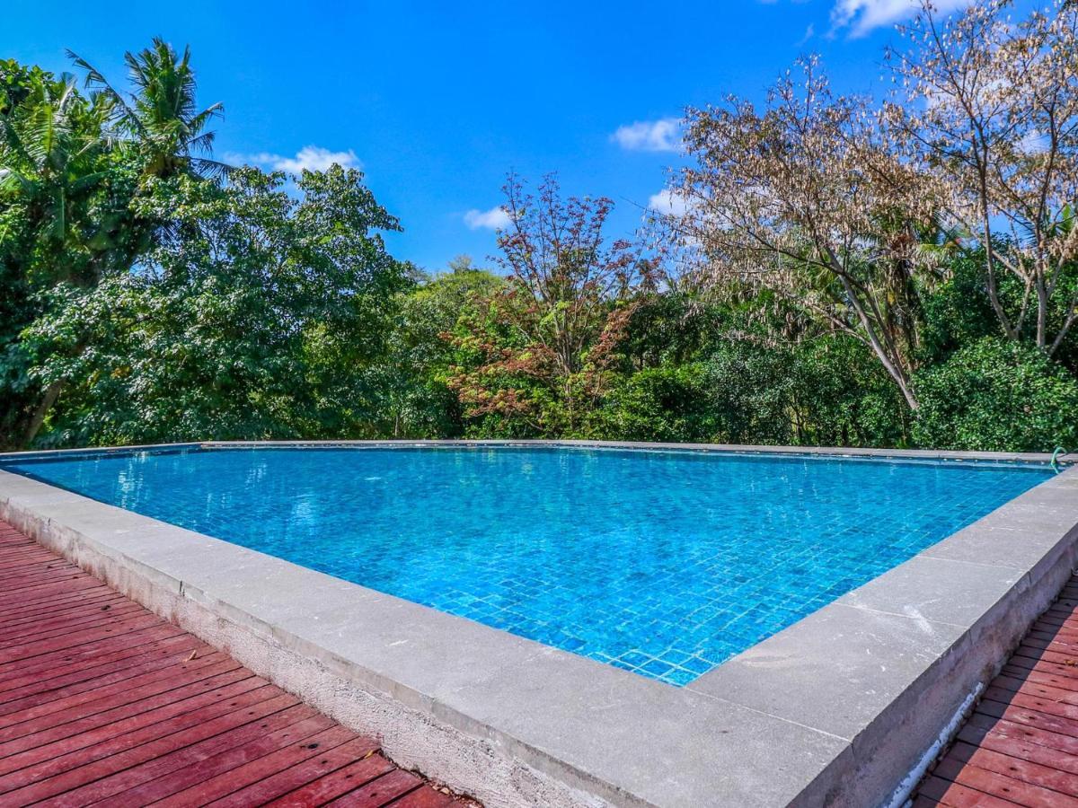 Hotel Sekar Arum Riverside In Canggu 2*