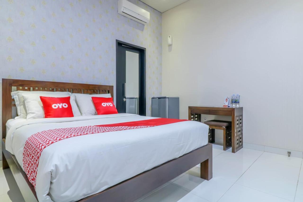 Oyo 2035 Arabella Bali Hotel 3*