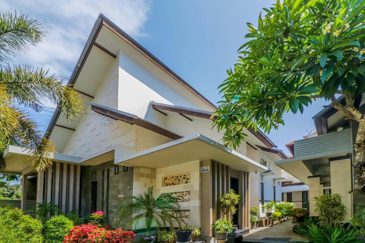 Oyo 2035 Arabella Bali Hotel