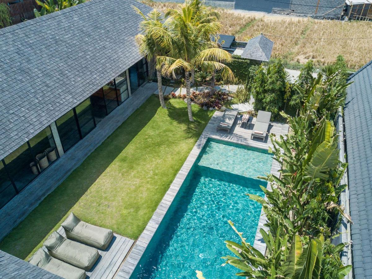 Wirtiga - Elegant 3bdr In The Heart Of Canggu! Villa
