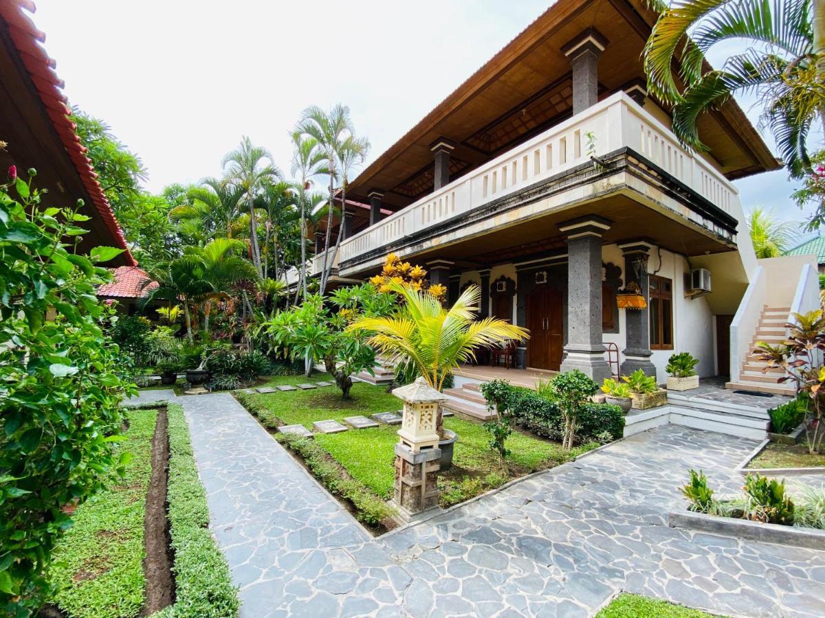 Kusnadi Hotel Legian (Bali)