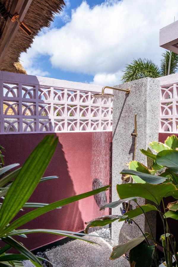 Ulu Cliffhouse Hotel 5*