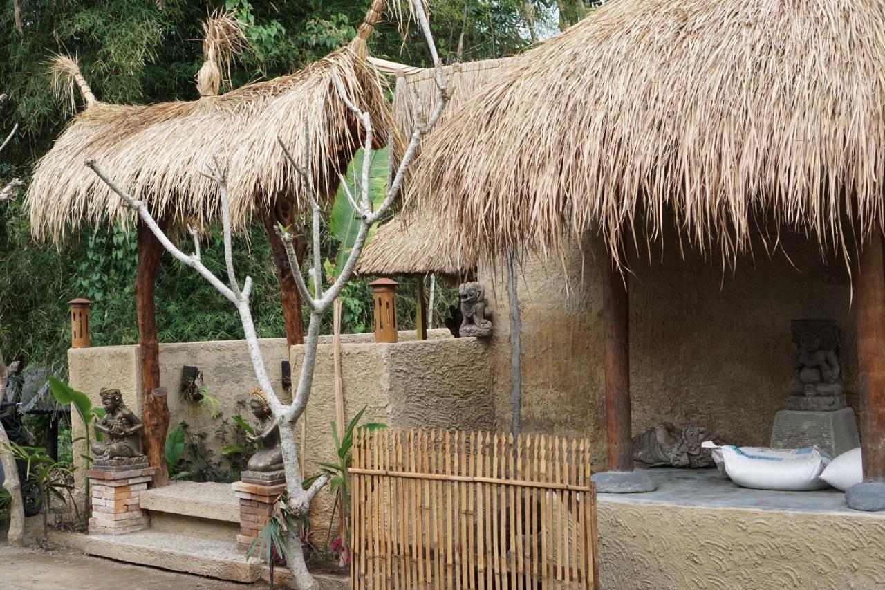 Lodge Bali Bamboo Jungle Huts And
